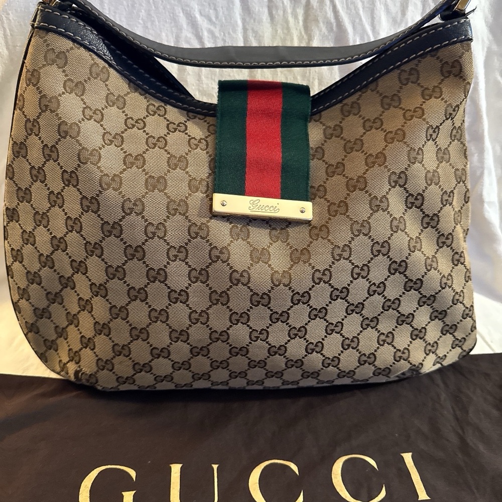 Gucci vintage hobo shoulder bag
